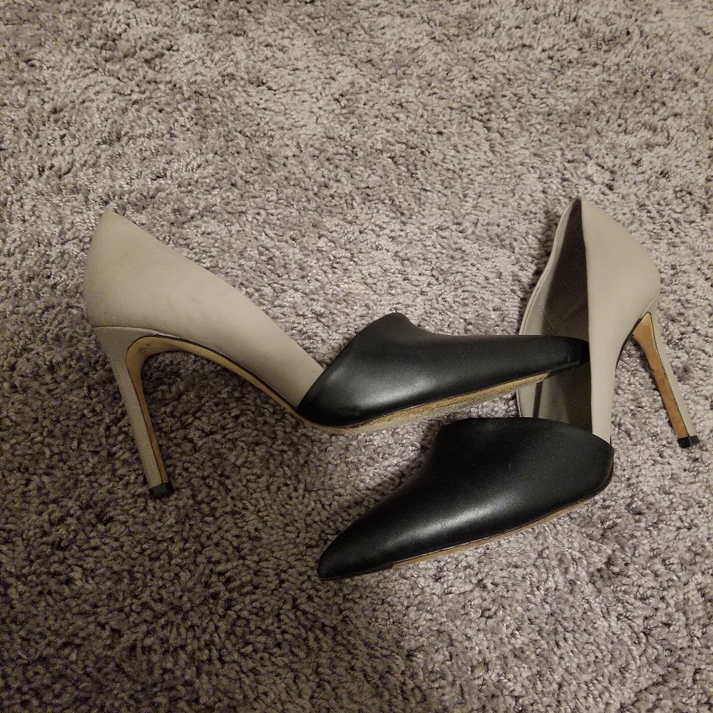 Vince heels